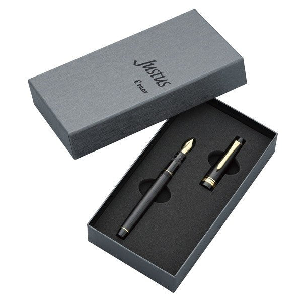 Pilot - Justus 95 Flex Gold Trim – Montblanc Penro UK
